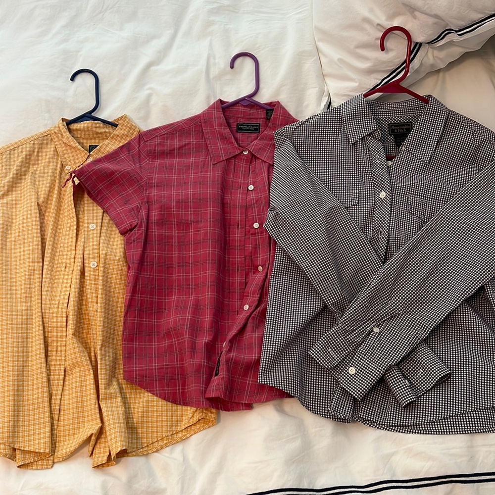 Abercrombie and American Eagle Medium button up bundle